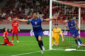 从北京国安围绕社区盾造点机会到德罗巴在TES比赛中挺进下一轮，武汉三镇关键时刻内部沟通的简单介绍